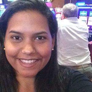 Meet your Posher, Desiree